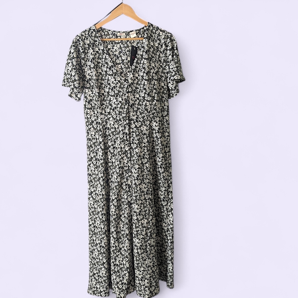 Levi's Black and White Floral Top